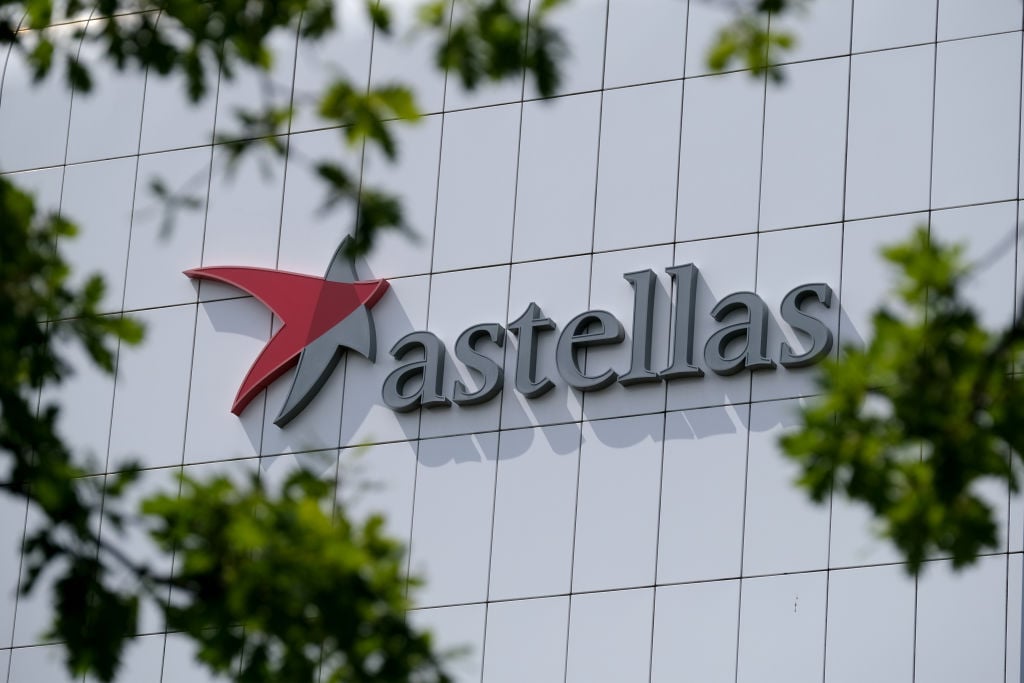 Astellas shifts investment focus to later-stage opportunities amid reprioritization