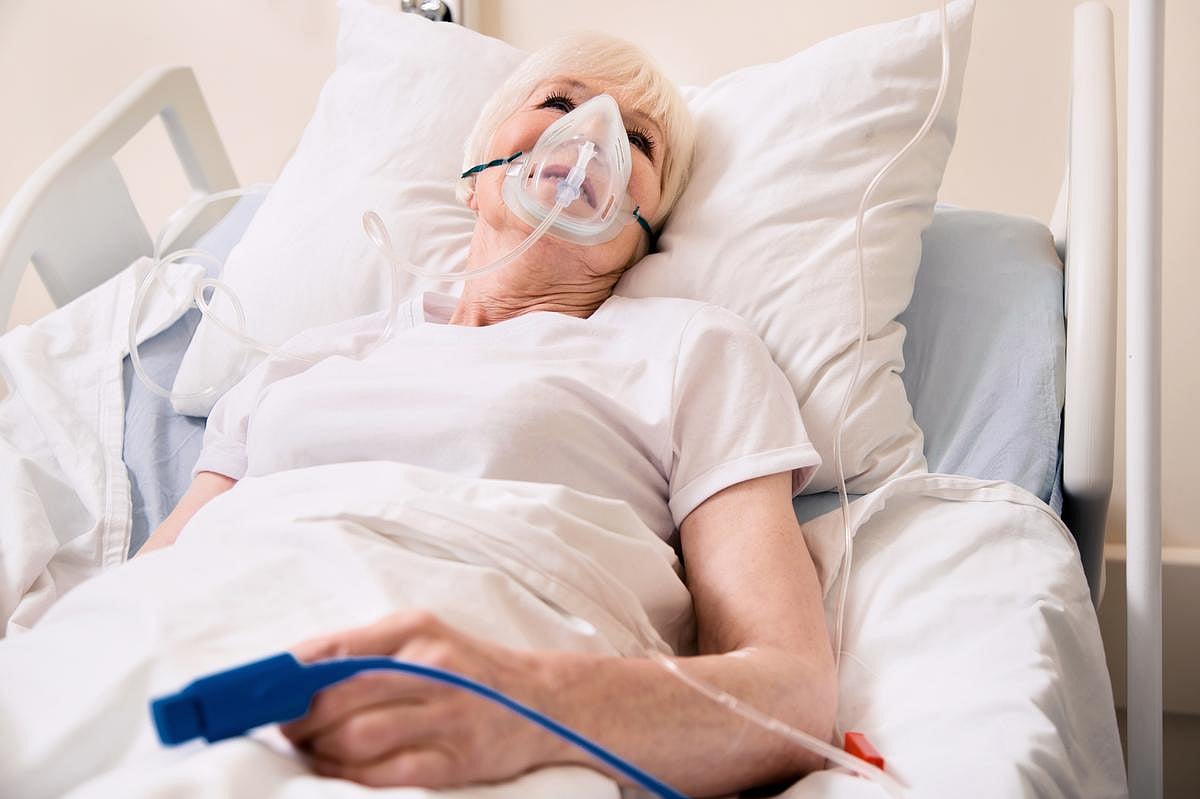 Risk for MACCE, Mortality Higher for Women With Severe CAD Undergoing PCI Versus CABG